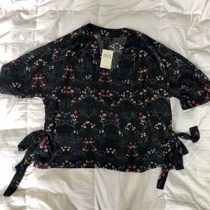 Lucky Brand Size L Floral Top
